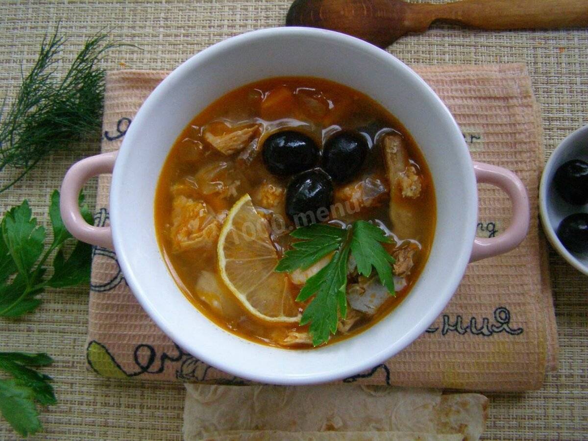 Рыбная солянка - вкуснейшее насыщенное блюдо для всей семьи