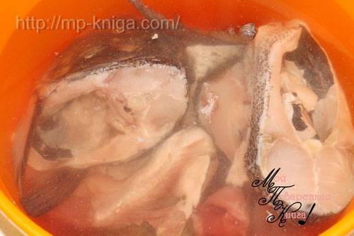 Уха из толстолобика - рецепт пошаговый с фото