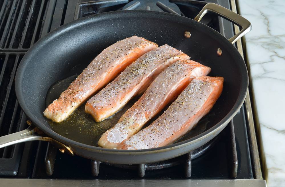 Стейк из лосося – топ 5 рецептов