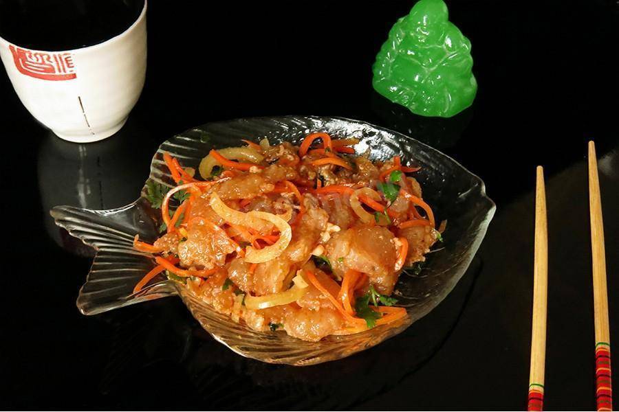 Салат хе из рыбы по-корейски с морковью