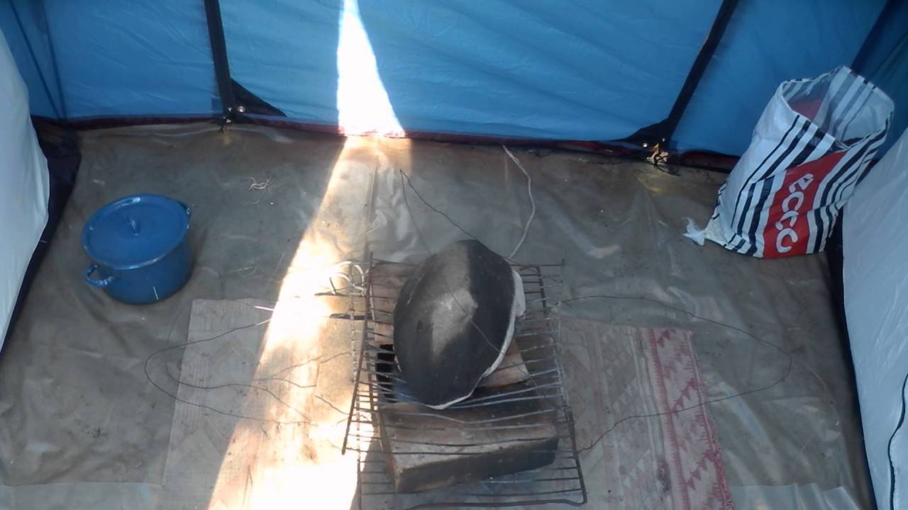 Как обогреть палатку: что понадобится зимой и в походе