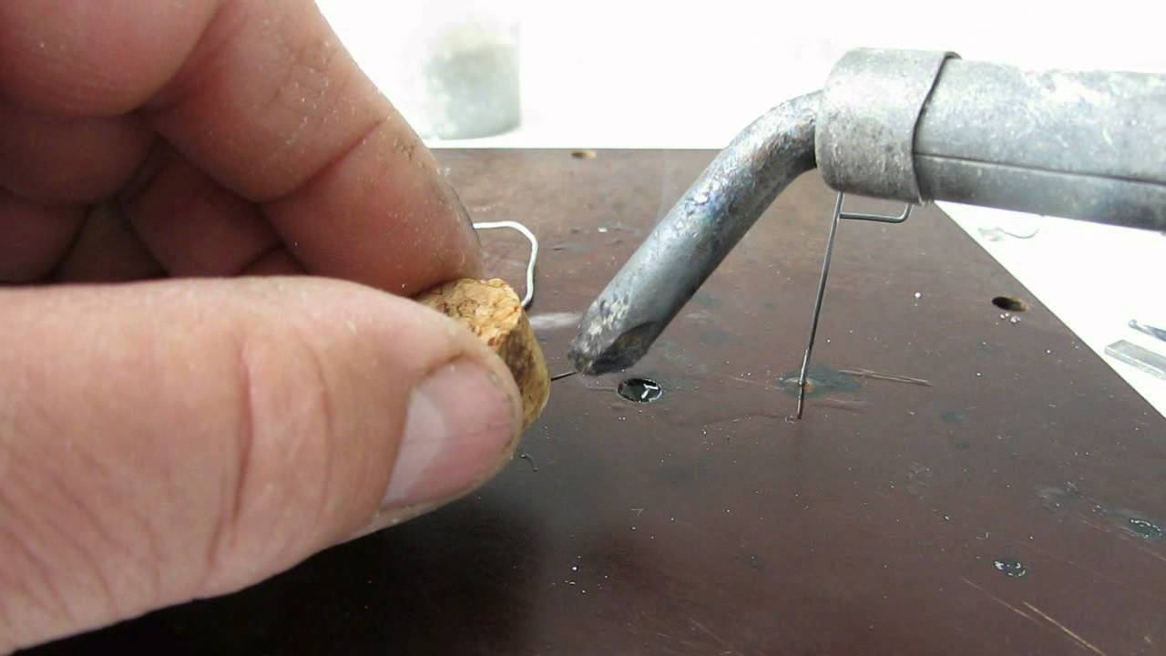 Изготовление мормышки из свинца - форма заготовки, пайка, зацепистость крючка