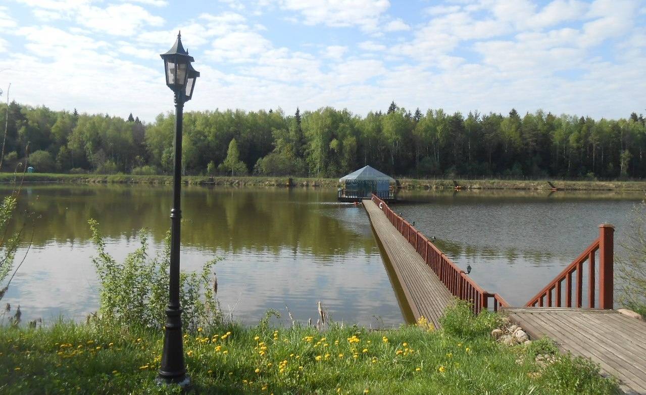 Kubinka fishing park 
 (загородные дома)