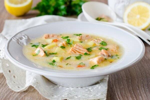 Сливочный крем-суп пюре с семгой – кулинарный рецепт
