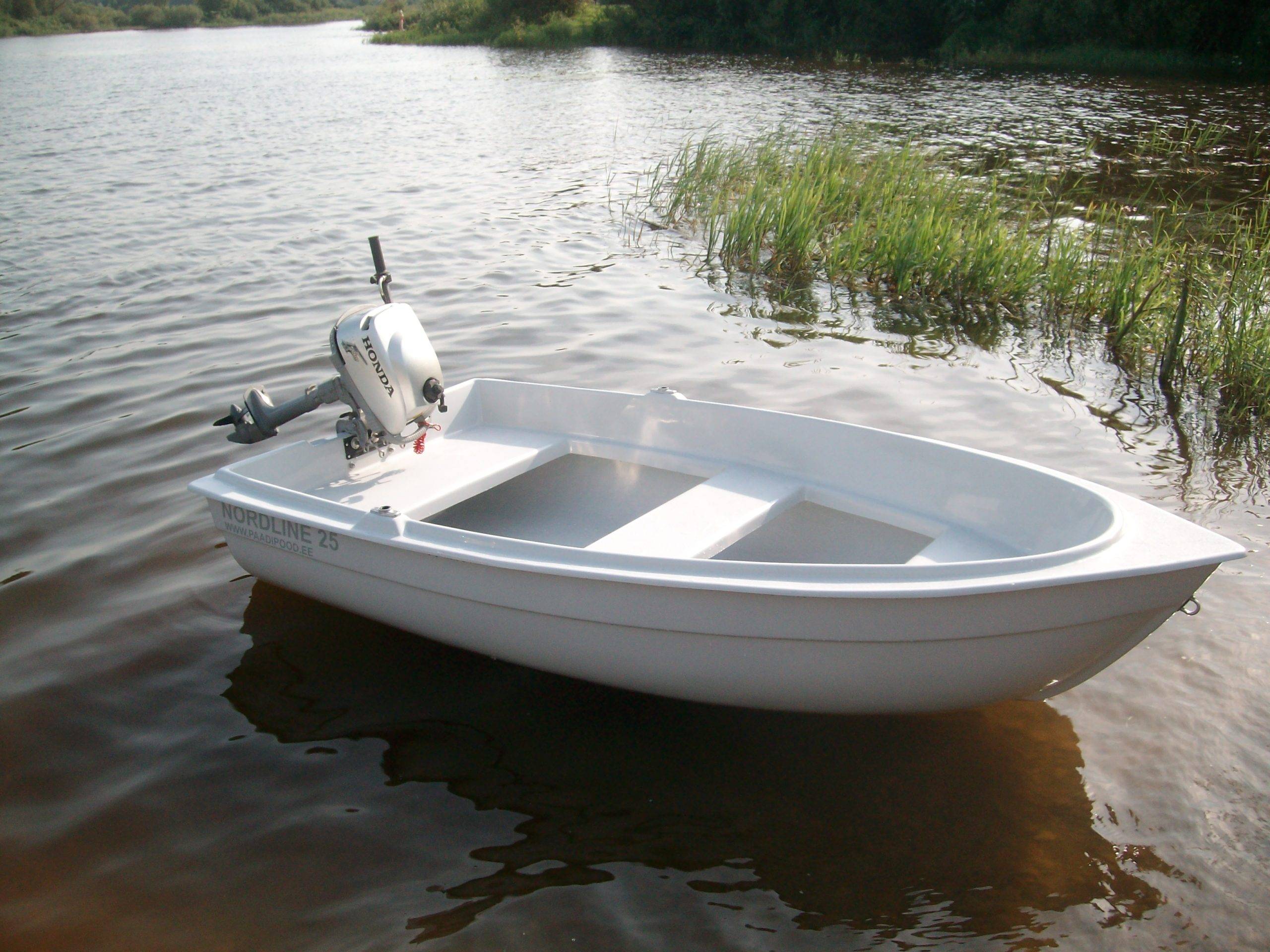 Пластиковые лодки под мотор 5 л.с и 10 л.с. - обзор моделей и цены