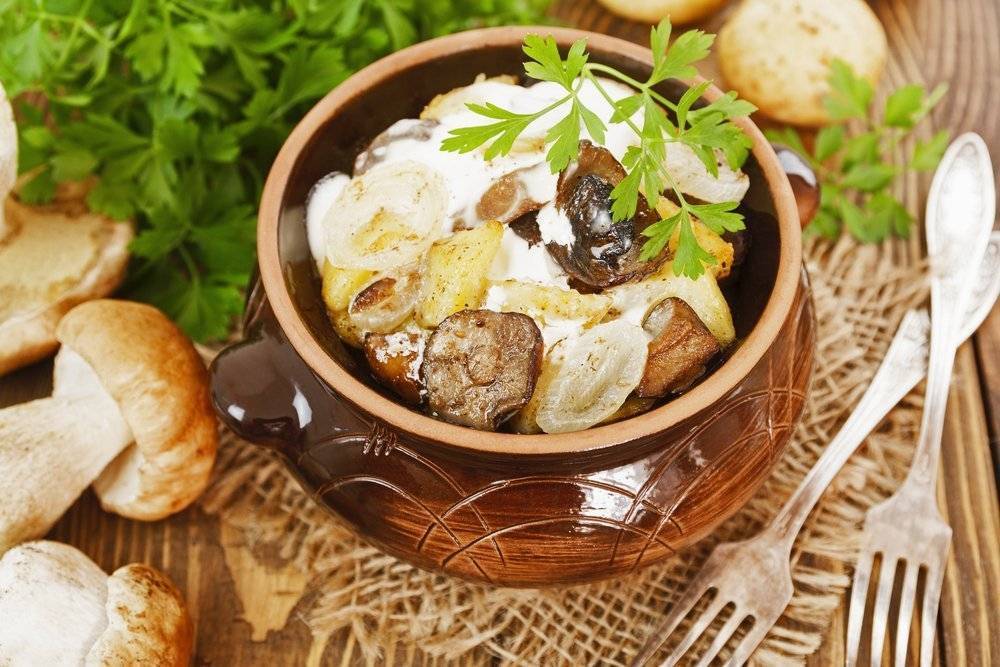 Картошка в горшочках - лучшие рецепты для духовки