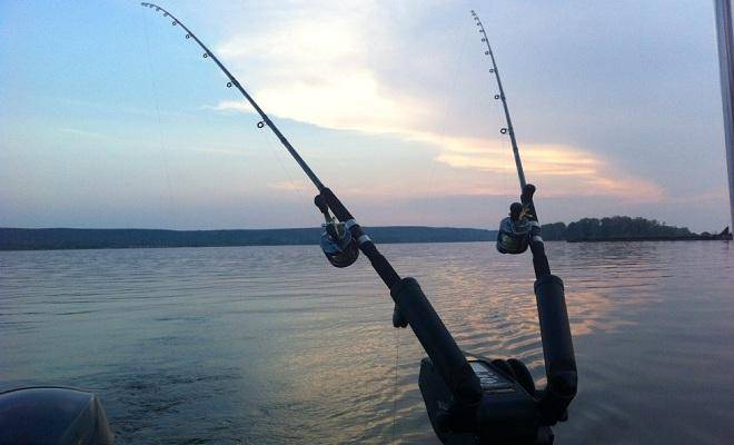 Ловля троллингом - что это за рыбалка? секреты, запреты, правила и техника на реке и озере