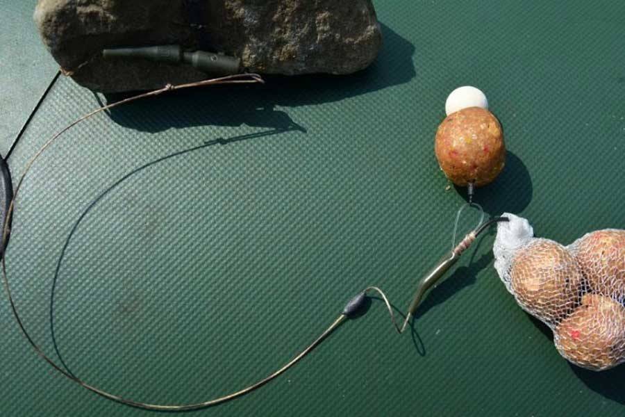 Ловля карпа на поплавочную удочку: секреты рыбалки, как ловить на снасть летом