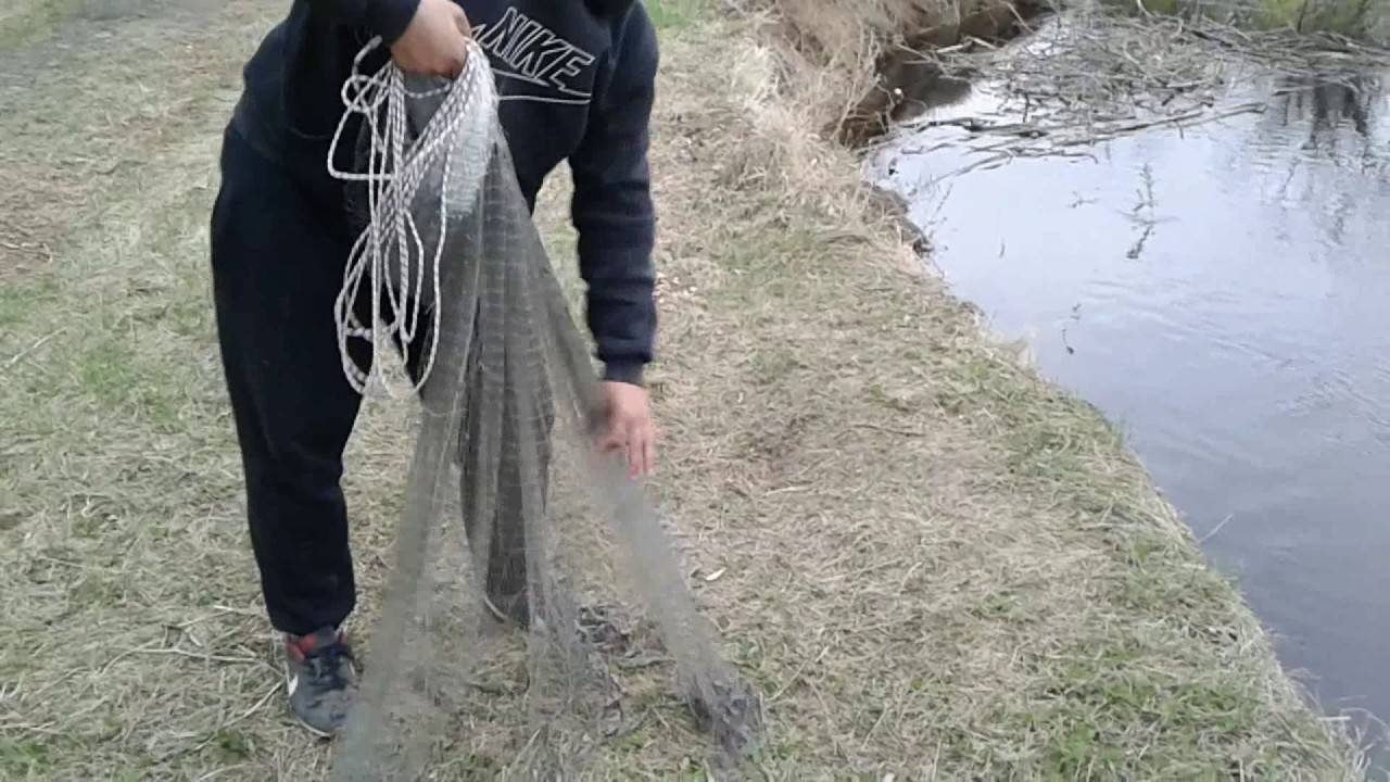 Как рыбачить кастинговой сетью и как её забрасывать правильно
